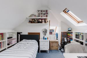 Bed 4- click for photo gallery